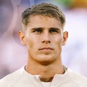 Micky Van de ven biography